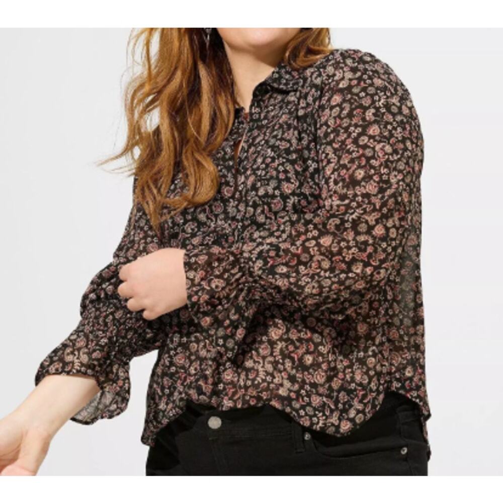 Torrid Paisley Sheer Blouse Medium Dark Fairy Whimsigoth Feminine Romantic Boho